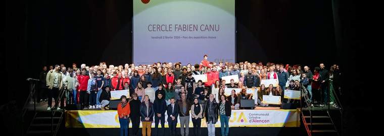 photo de groupe de la promotion 2024 du Cercle Fabien Canu